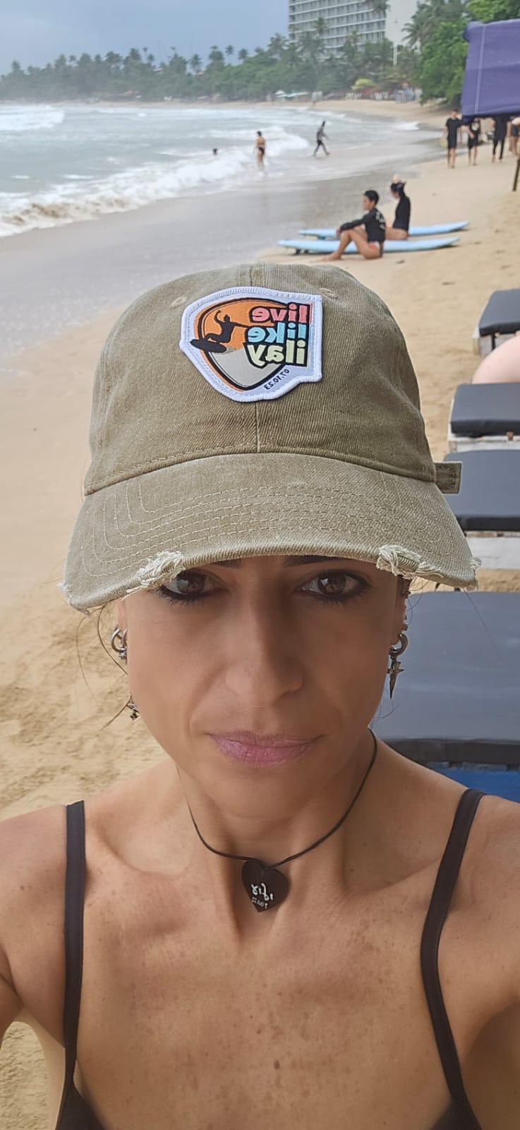 אורטל גב לים עם גלשן לוגו